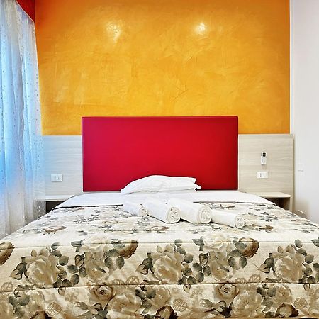 Vacation Venice Rooms เมสเตร ภายนอก รูปภาพ