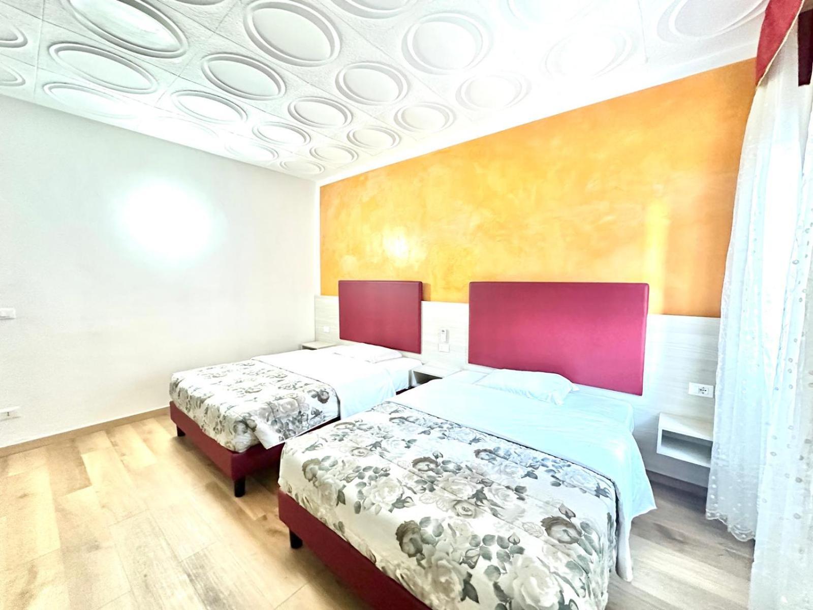 Vacation Venice Rooms เมสเตร ภายนอก รูปภาพ