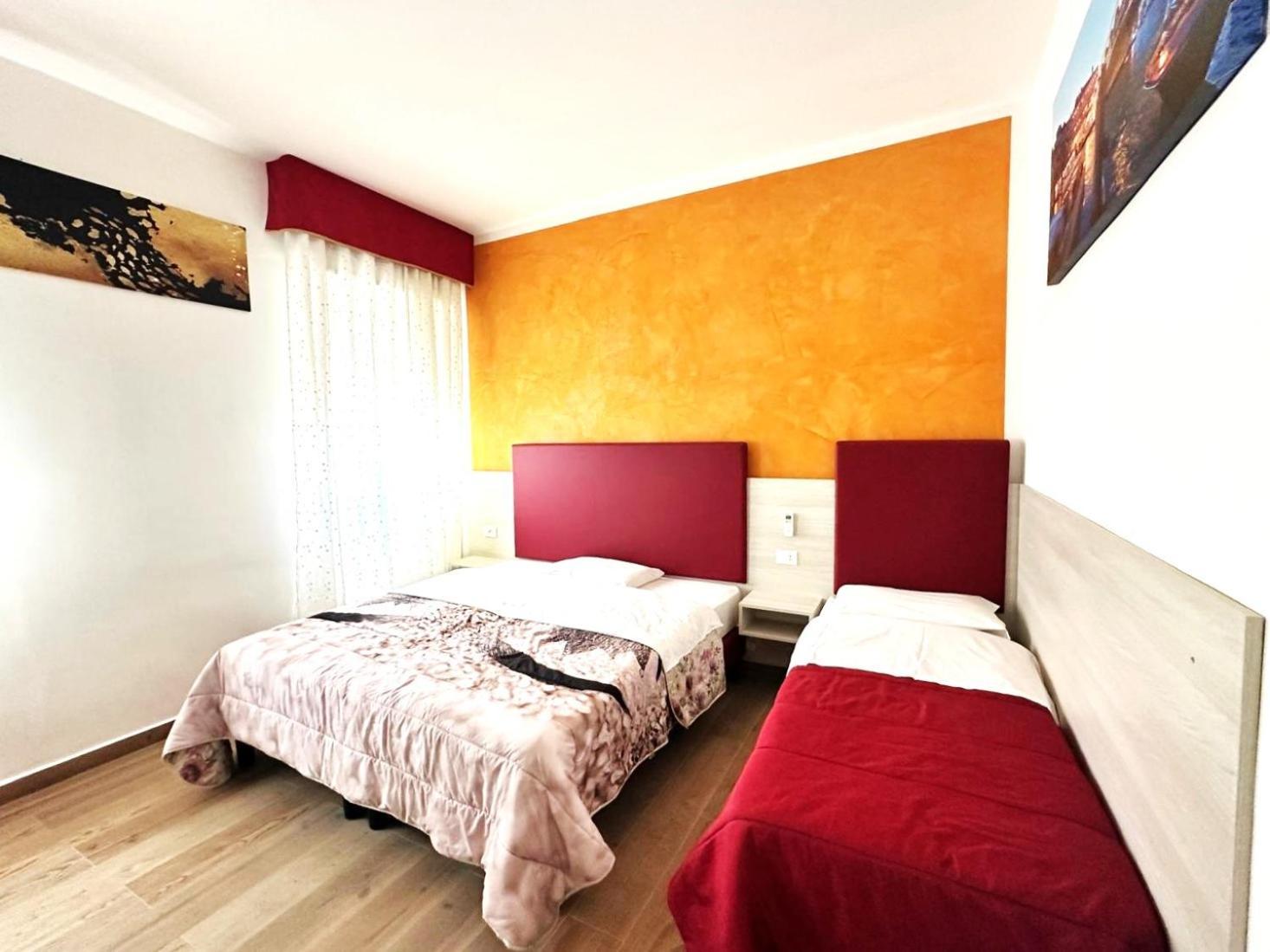 Vacation Venice Rooms เมสเตร ภายนอก รูปภาพ