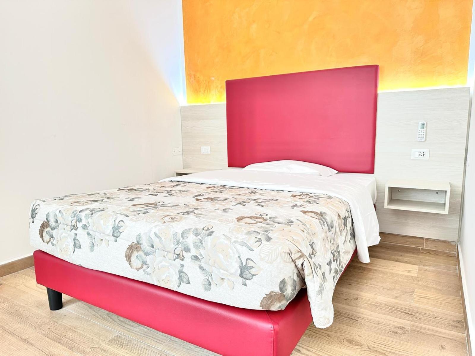 Vacation Venice Rooms เมสเตร ภายนอก รูปภาพ