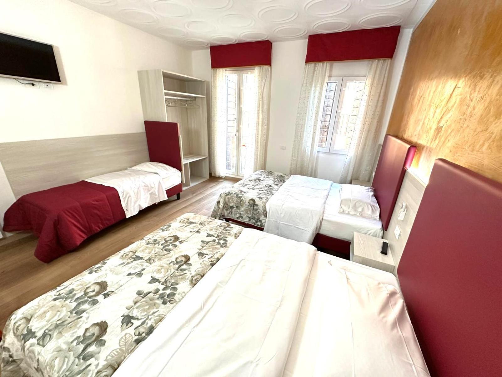 Vacation Venice Rooms เมสเตร ภายนอก รูปภาพ